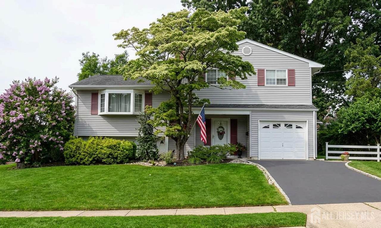 2 Peachwood Court - Photo 1