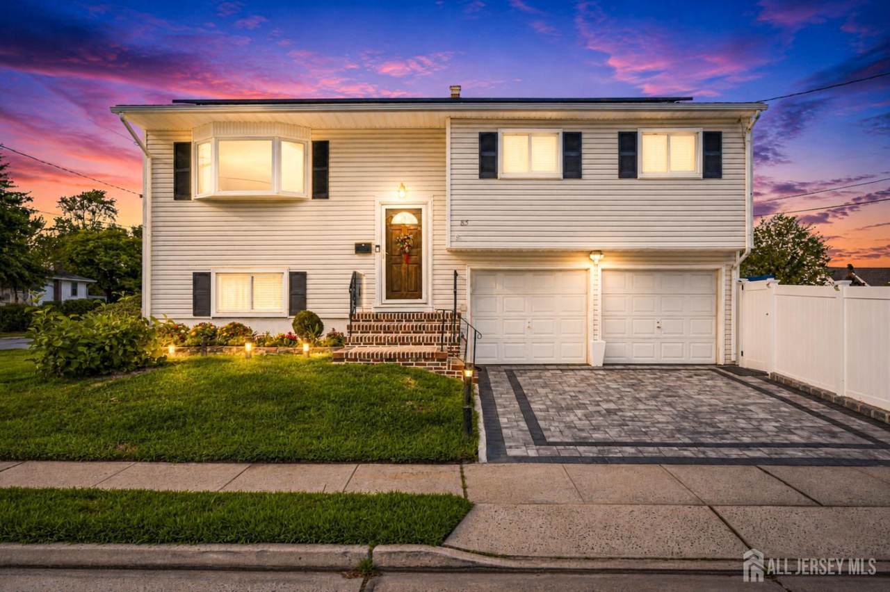 85 E Laurel Street - Photo 1