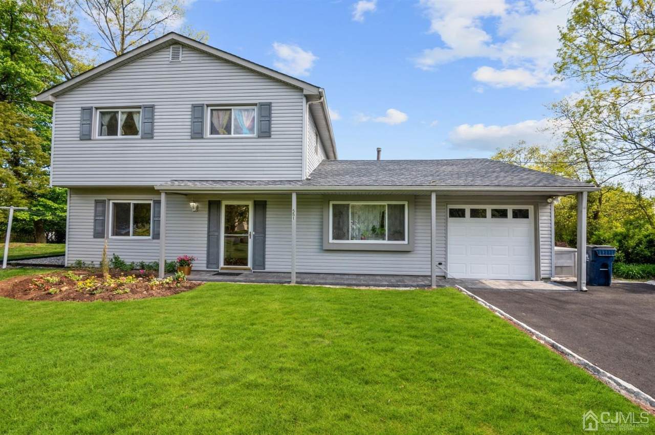 551 Hanson Avenue - Photo 1