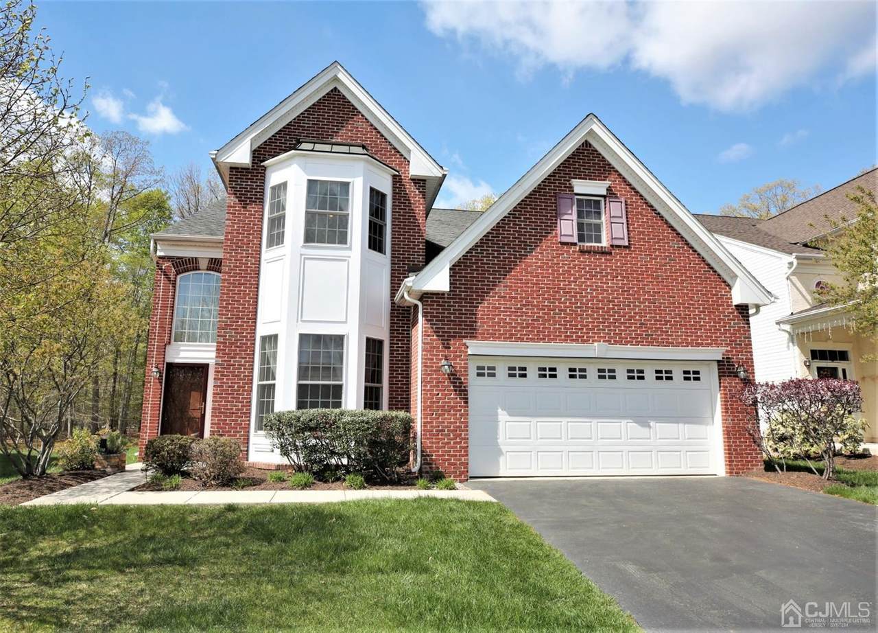 26 Edgemere Drive - Photo 1
