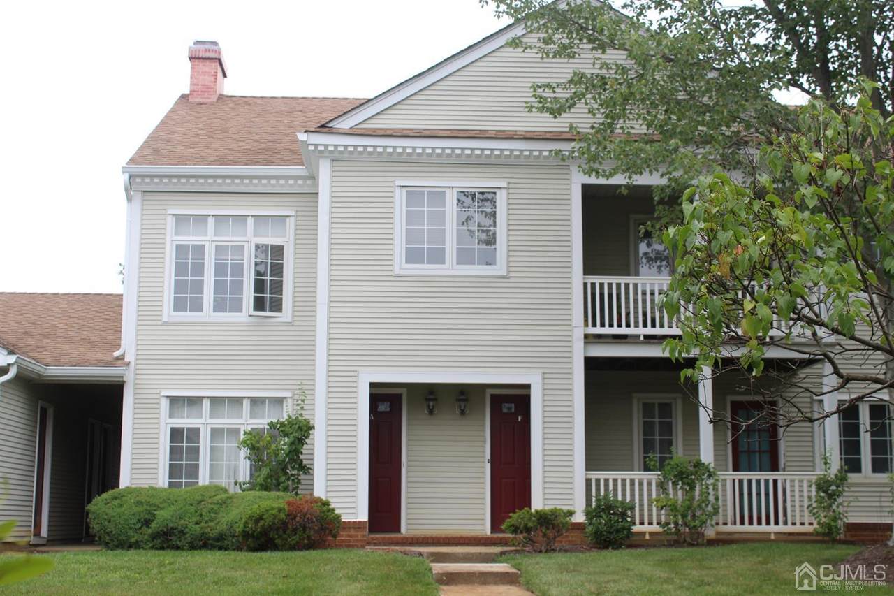 81F Winthrop Road - Photo 1