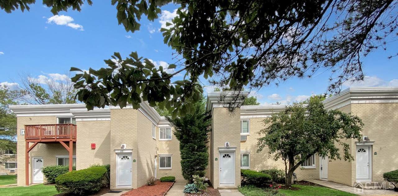 21 Lake Avenue - Photo 1