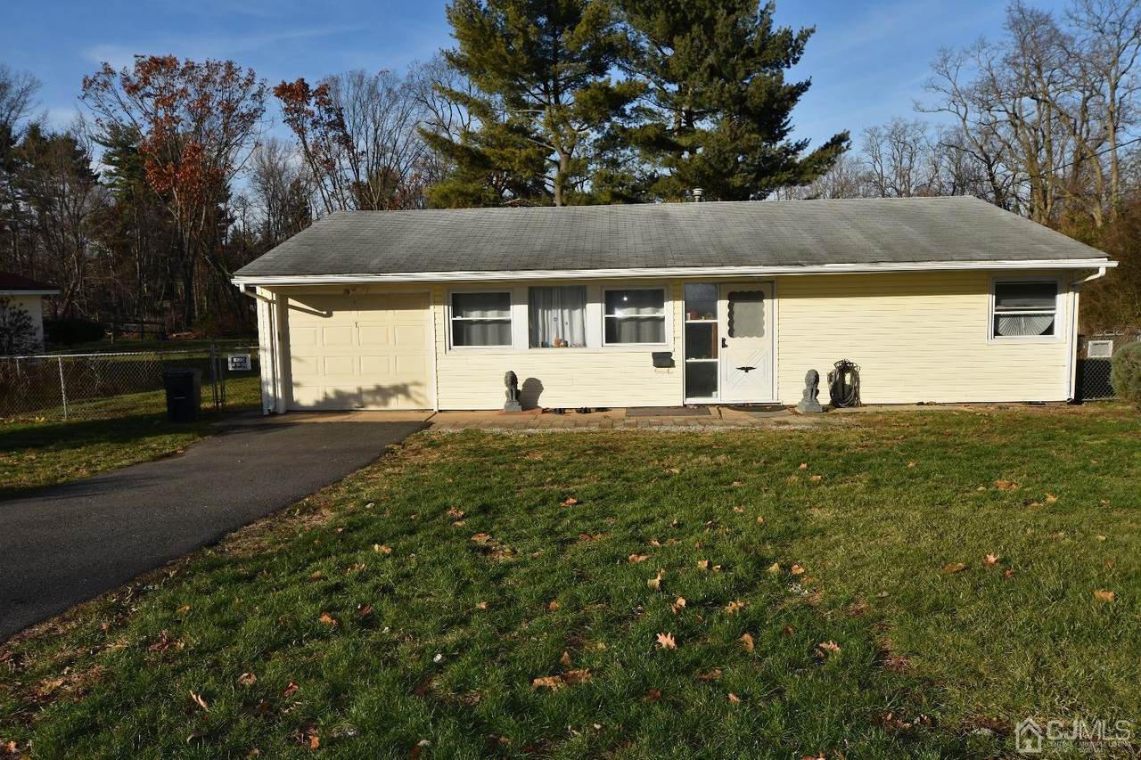 7 Calvin Road - Photo 1