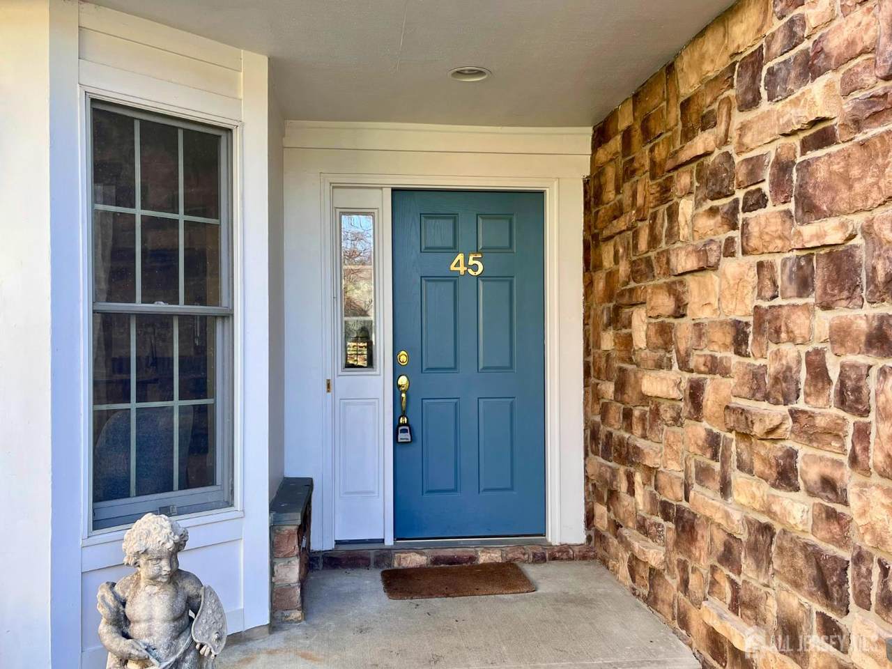 45 Hedge Row Road - Photo 1