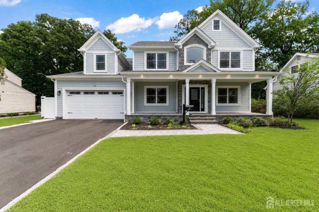 118 Cambridge Road - Photo 1