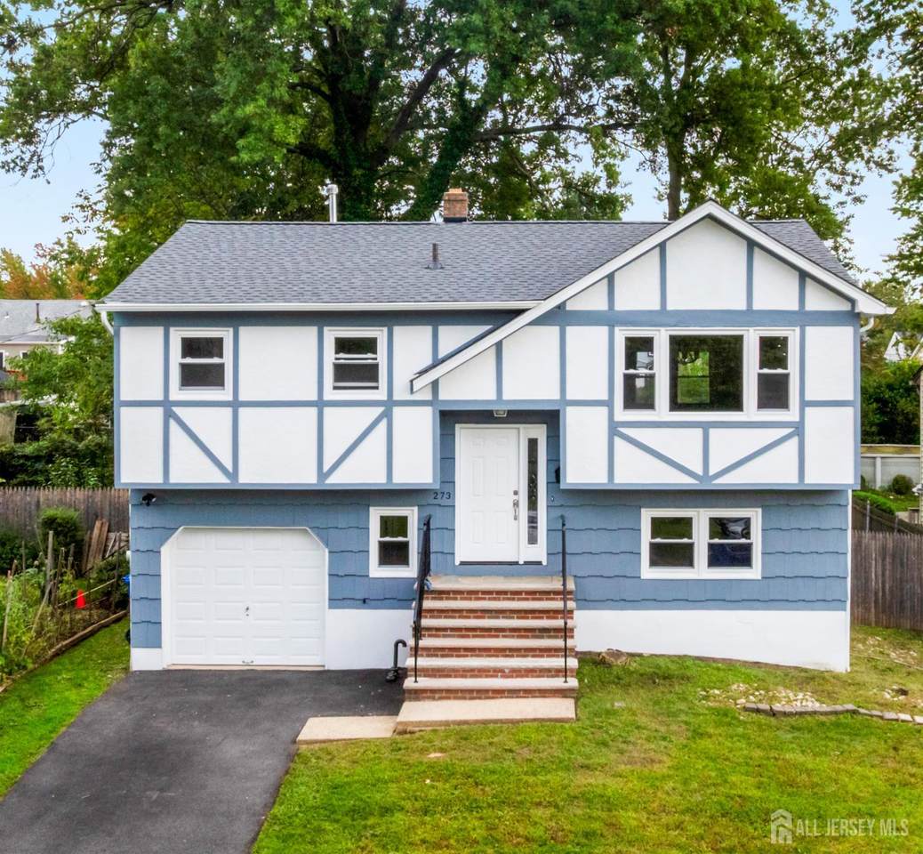 273 Indiana Avenue - Photo 1