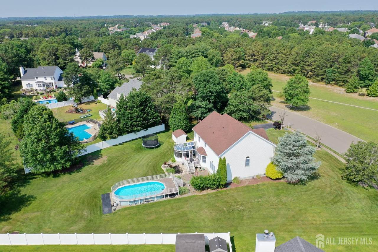 5 Samantha Drive - Photo 1