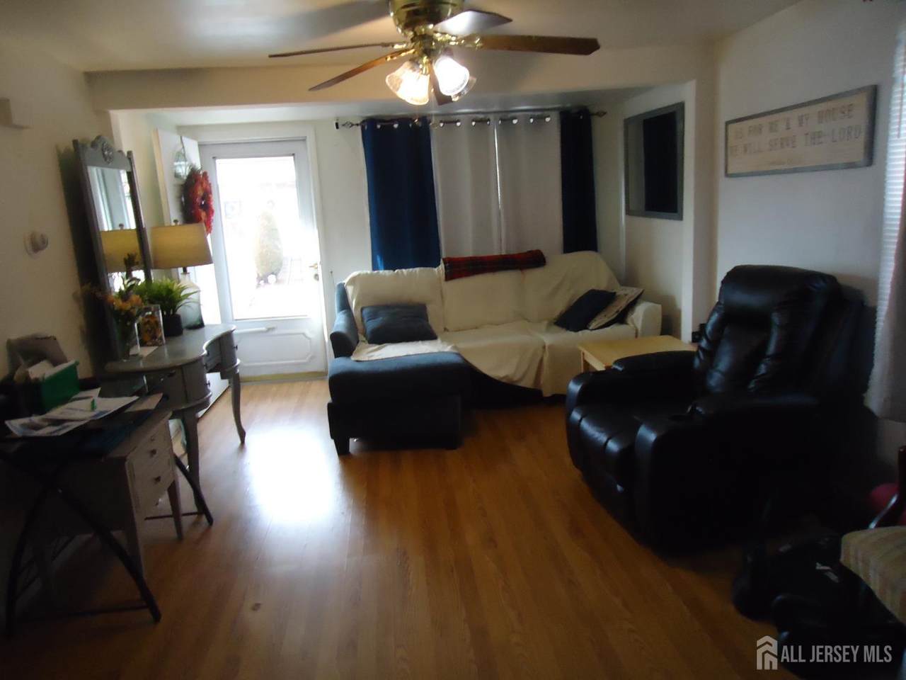 https://bt-photos.global.ssl.fastly.net/middlesexnj/1280_boomver_3_2609647R-2.jpg