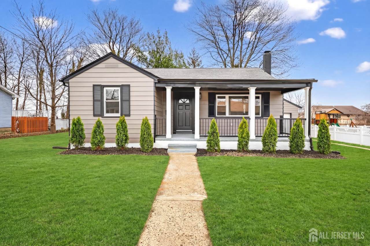 44 Harrison Street - Photo 1