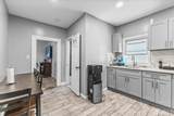 546 Livingston St - Photo 14