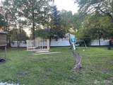 305 Oak Tree Avenue - Photo 17