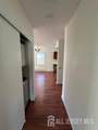 406 Oxford Lane - Photo 4