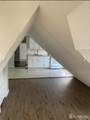 593 Penn Street - Photo 2