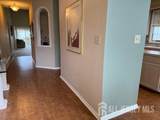 102 Leeds Lane - Photo 8