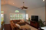 185 Valencia Drive - Photo 10