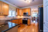 15 Merion Court - Photo 8