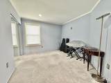 8 Woodmere Court - Photo 27