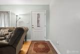 917 Tompkins Avenue - Photo 4