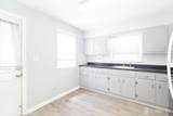 200 Plainfield Road - Photo 10