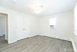 200 Plainfield Road - Photo 15