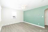200 Plainfield Road - Photo 6