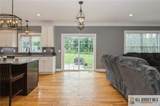 19 Maplehurst Lane - Photo 8