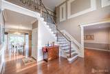 28 Imperial Court - Photo 2