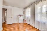 12-16 Malden Terrace - Photo 32