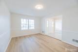 218 Pondview Boulevard - Photo 15