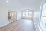 218 Pondview Boulevard - Photo 33