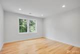 711 Plainfield Avenue - Photo 13