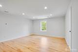 711 Plainfield Avenue - Photo 18