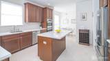 448 Edinburgh Place - Photo 8