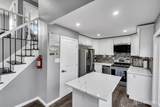 865 Barry Avenue - Photo 11