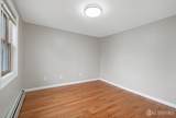 223 Henry Street - Photo 16
