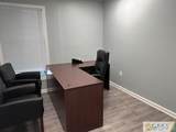 6 Auer Court - Photo 8