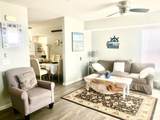 28 Bay Avenue - Photo 5