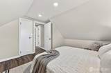 2415 Maple Avenue - Photo 18
