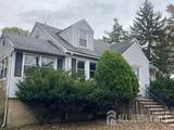 6 Gates Avenue - Photo 1