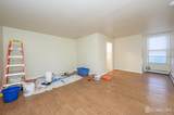 122 Rosewell Avenue - Photo 6