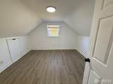 1060 Terrace Boulevard - Photo 12