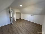 1060 Terrace Boulevard - Photo 13