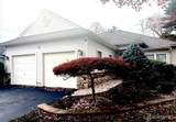 143 Valencia Drive - Photo 2