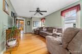 219 Gertrude Terrace - Photo 5