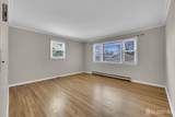 207 Gertrude Terrace - Photo 2