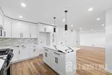 124 Dunbar Avenue - Photo 7