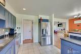 16 Universal Avenue - Photo 9