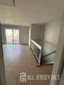 212 Oaks Boulevard - Photo 10