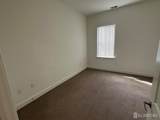 88 Roosevelt Avenue - Photo 10