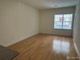 88 Roosevelt Avenue - Photo 6